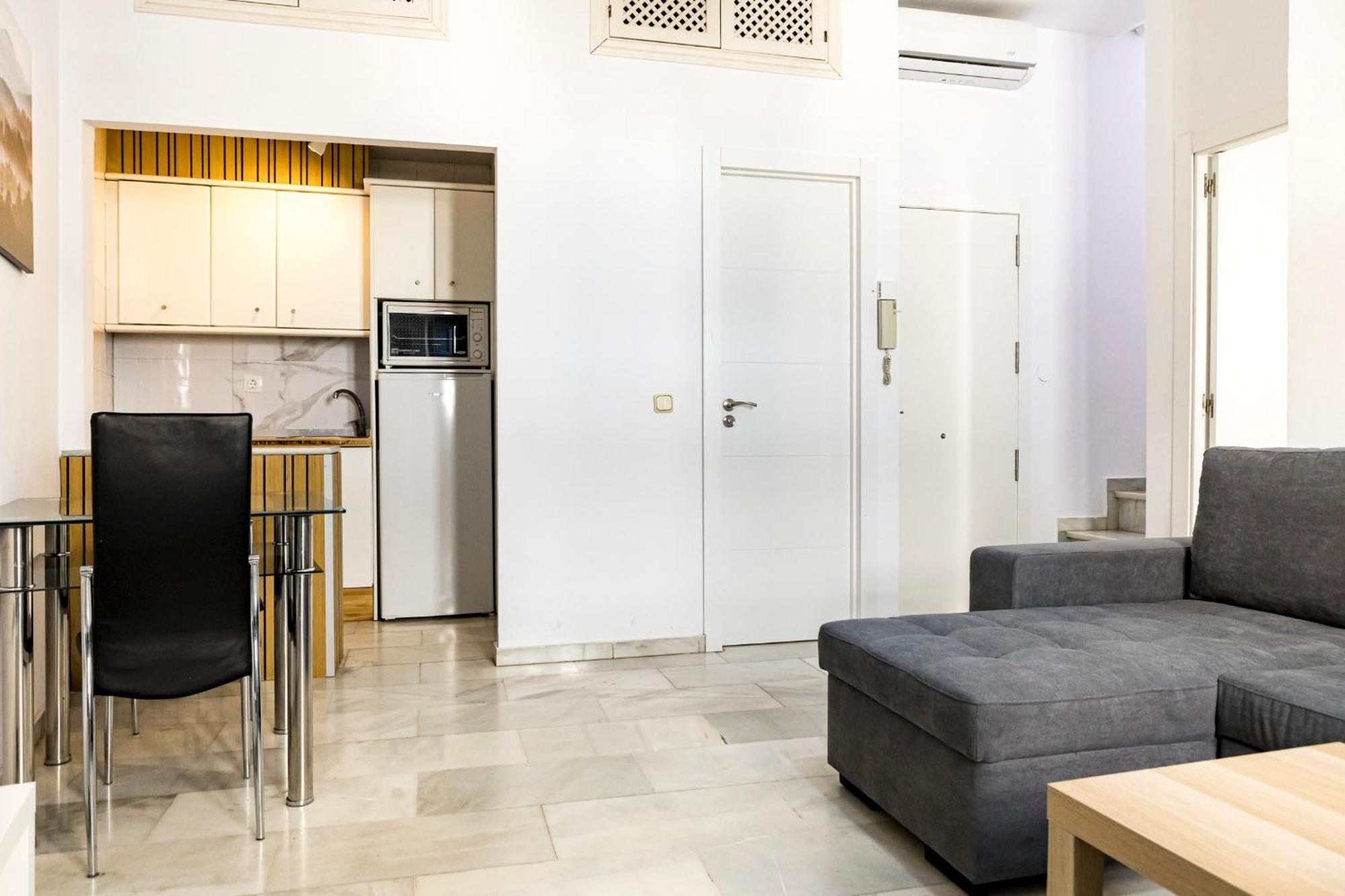 Suites Picasso Málaga Exteriör bild