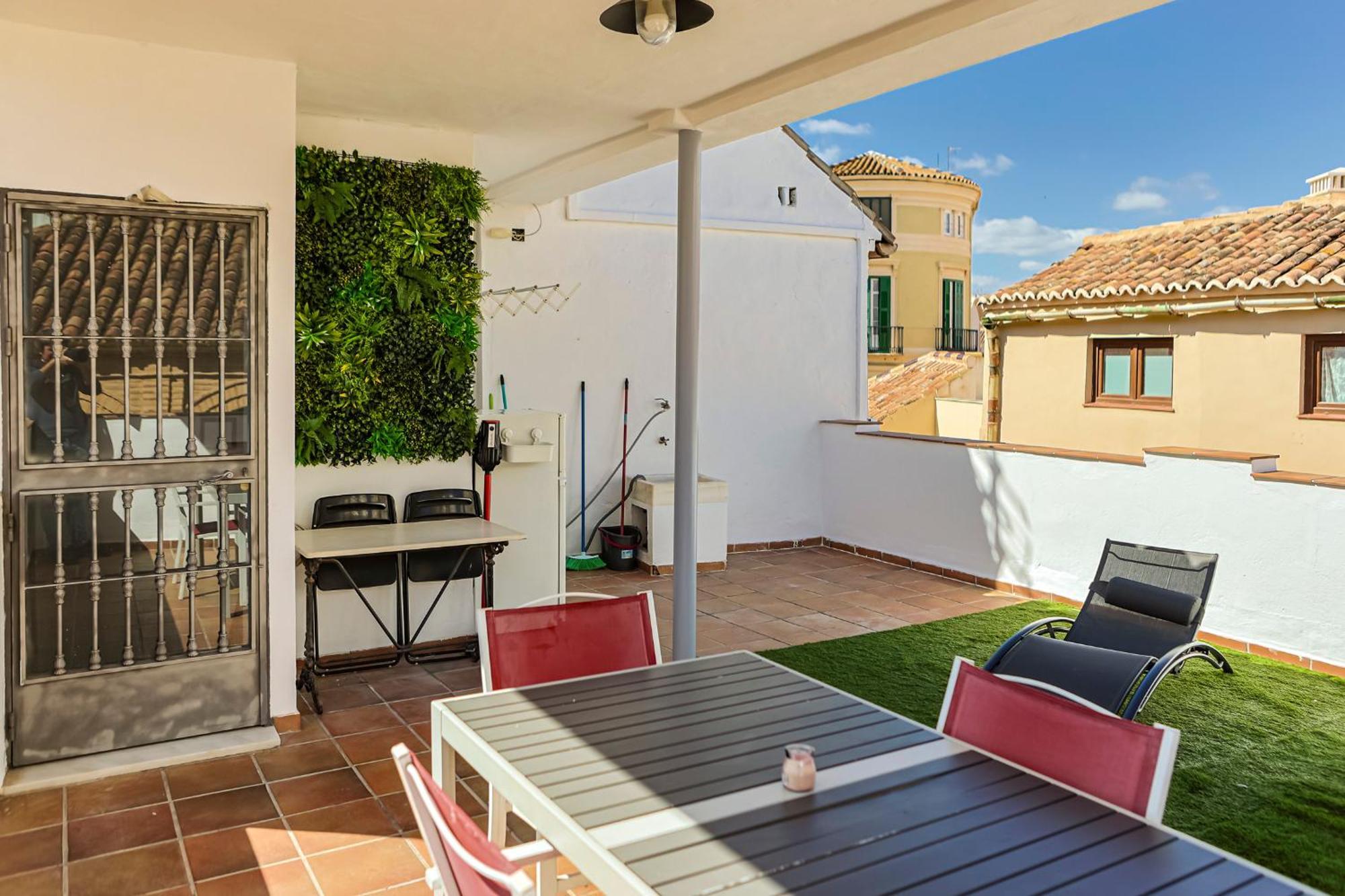 Suites Picasso Málaga Exteriör bild